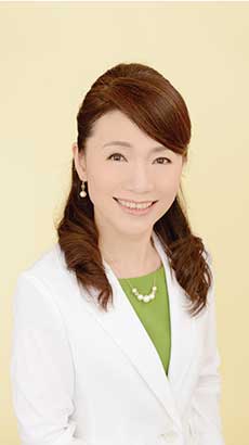 草野朋子